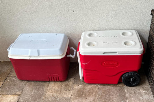 Do you have coolboxes for the beach?